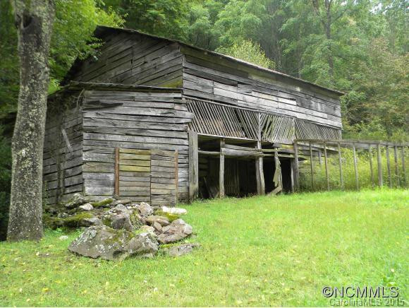 1041 Bee Log - Photo 2