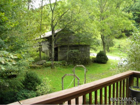 1041 Bee Log - Photo 12