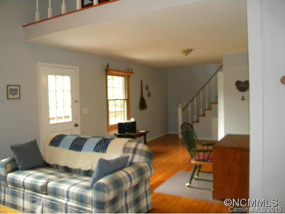 1041 Bee Log - Photo 7