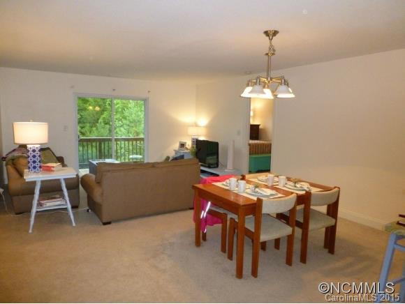 43 FOXDEN DR #203 - Photo 2