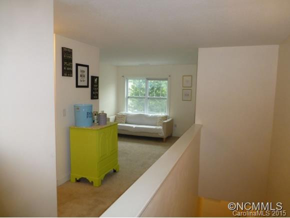 43 FOXDEN DR #203 - Photo 11