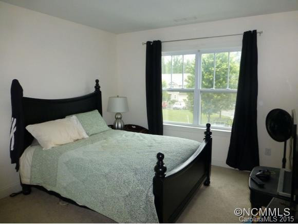 43 FOXDEN DR #203 - Photo 9