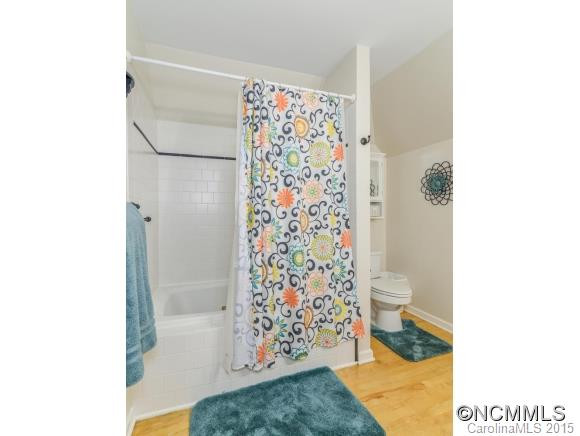259 Persimmon Hill Drive - Photo 11
