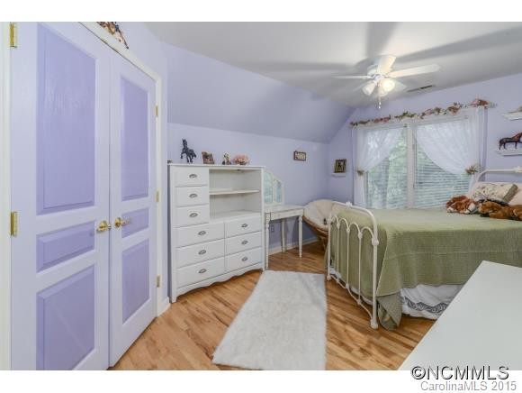 259 Persimmon Hill Drive - Photo 10