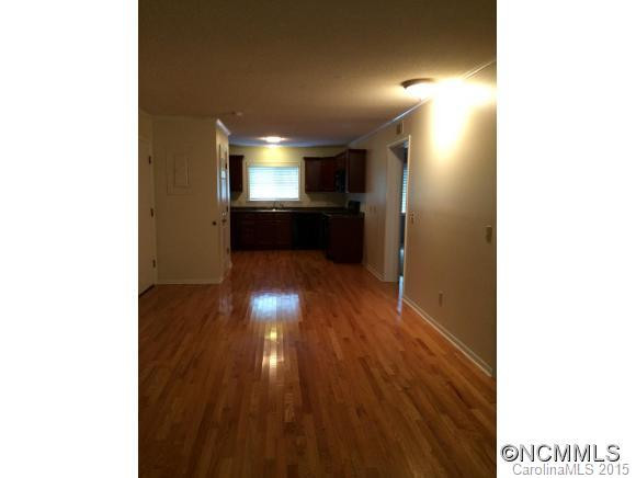 15 Lake Drive Unit D5 - Photo 3