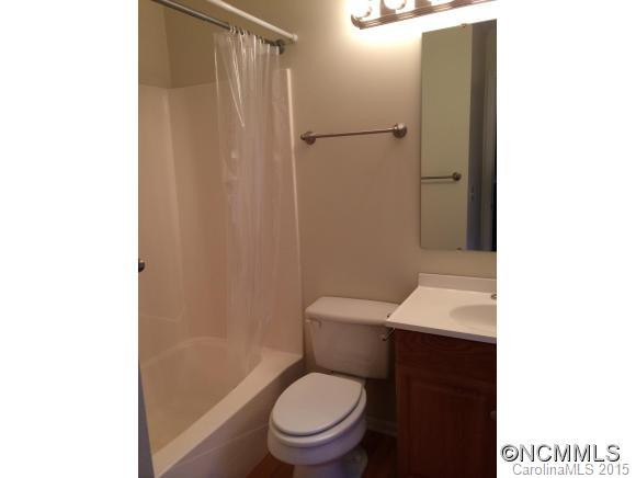 15 Lake Drive Unit D5 - Photo 5