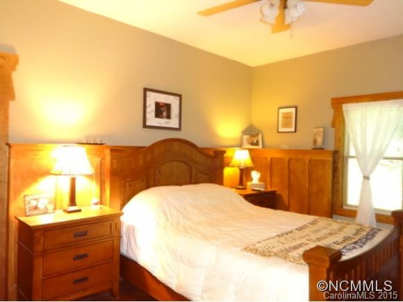 51 Emelie Lane - Photo 5