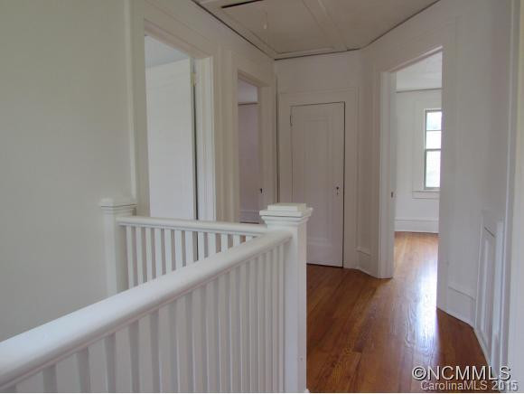  - Photo 11