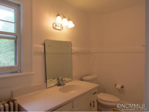  - Photo 13