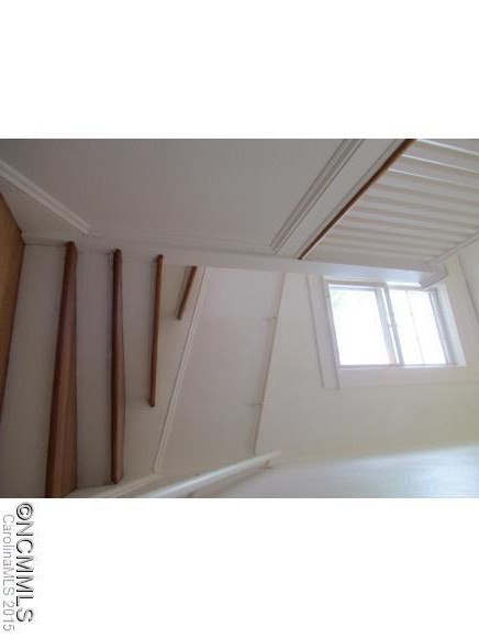  - Photo 10