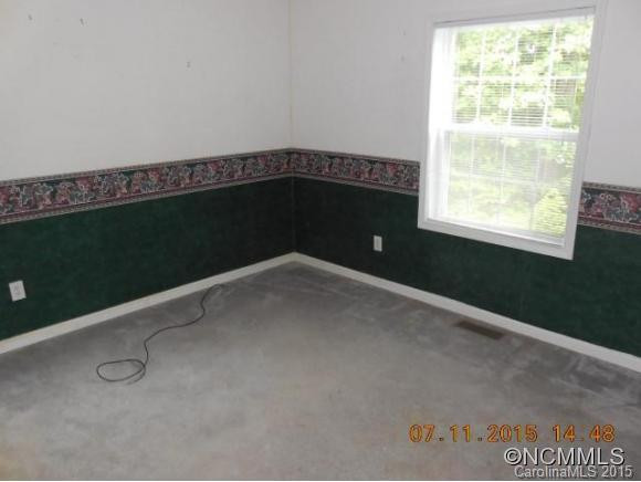281 Chancery Lane - Photo 11