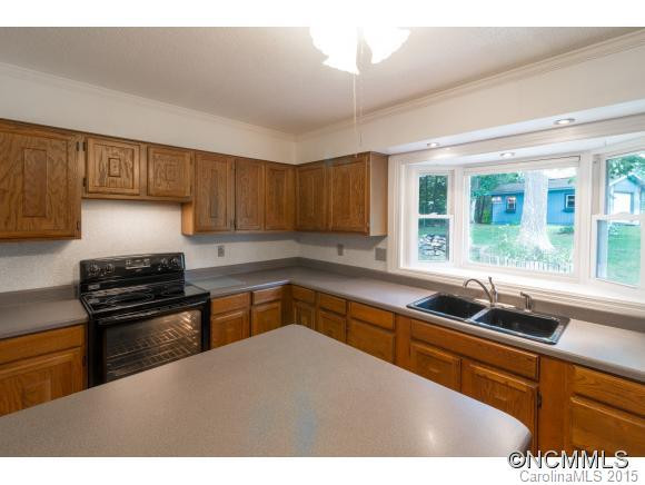1 Reynolda Drive - Photo 8