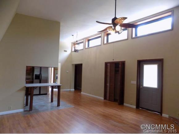49 Westside Dr - Photo 6
