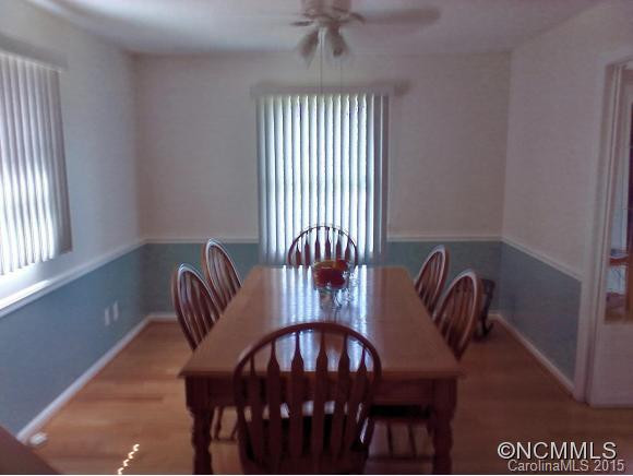 6 Fieldcrest Circle - Photo 3