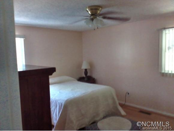 6 Fieldcrest Circle - Photo 5