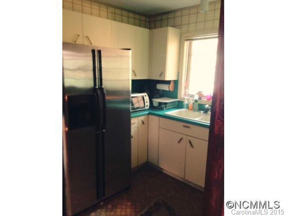 1180 Rocky Mountain Road - Photo 4