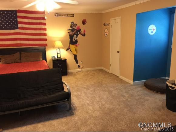 697 Wilson Valley Drive - Photo 12