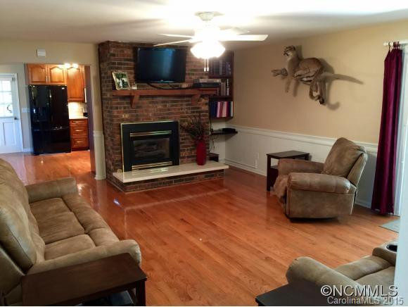 697 Wilson Valley Drive - Photo 3
