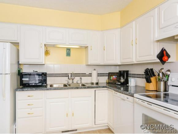 6 Pine Grove Court - Photo 7