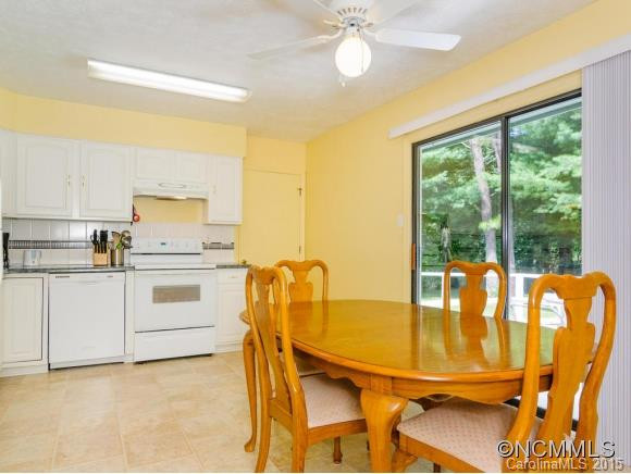 6 Pine Grove Court - Photo 9