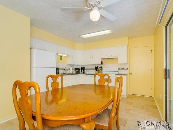 6 Pine Grove Court - Photo 10
