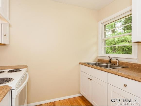 620 Allstar Lane - Photo 8