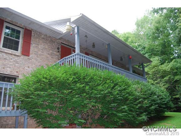 63 Heartwood Dr