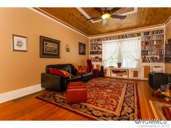 25 Linden Ave - Photo 9