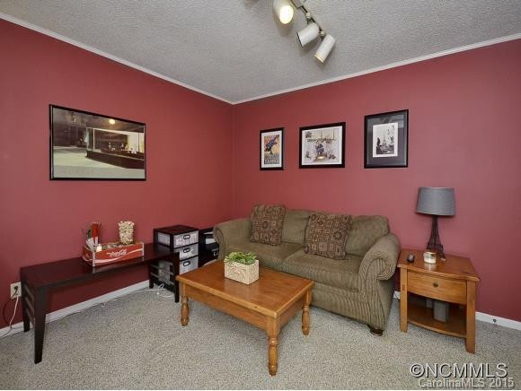 4 WILDWOOD CIRCLE - Photo 13