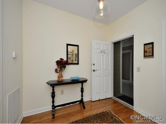40 HYANNIS #304 - Photo 3
