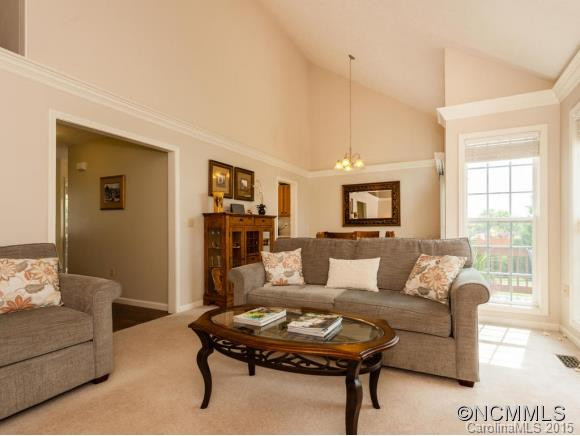 210 High Ridge Drive - Photo 5
