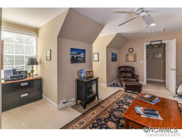 145 Dawn Mist Court - Photo 16