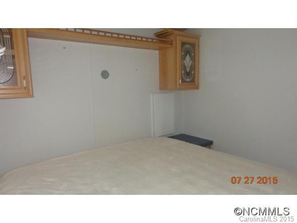 106 Little Peanut - Photo 9