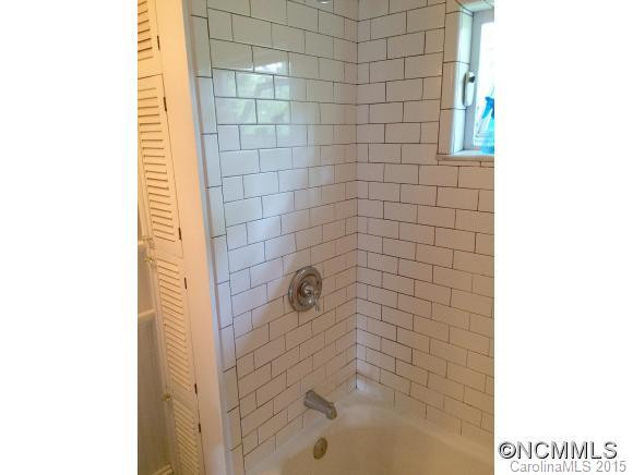 146 Fairfax - Photo 14