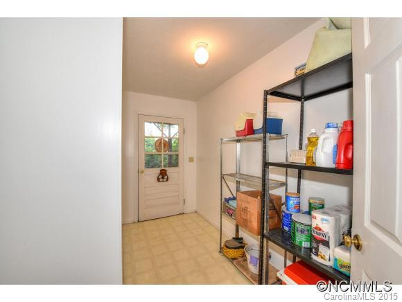 617 Apple Tree Court - Photo 18