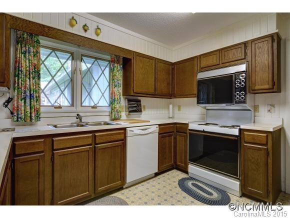 1937 Cherokee Trail - Photo 12