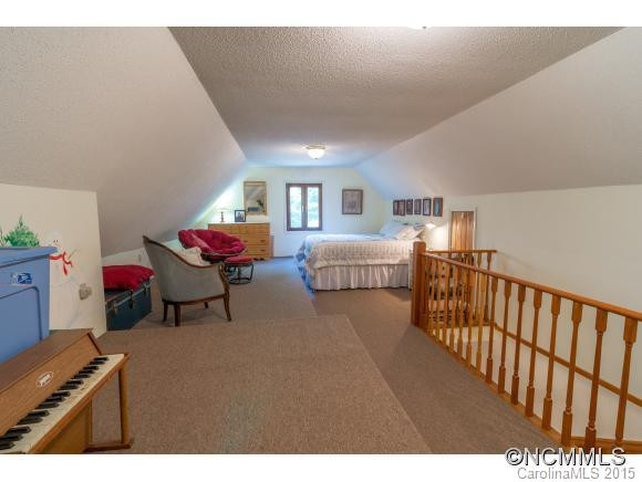 306 View Street - Photo 21