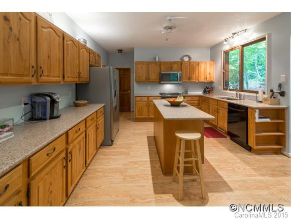 306 View Street - Photo 5