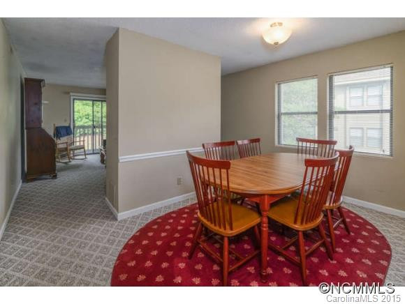 1206 Abbey Circle - Photo 7