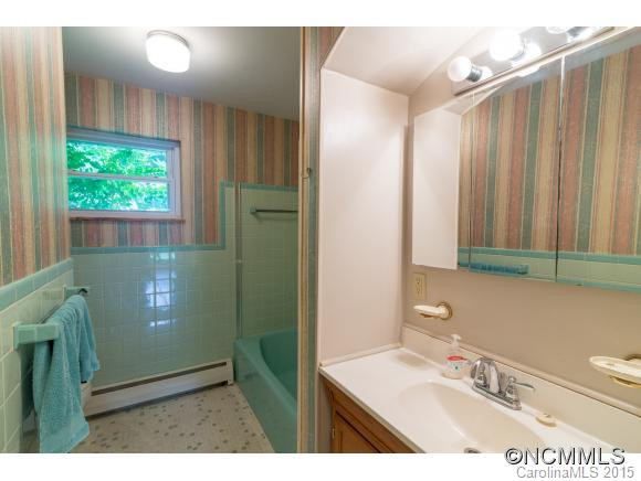 812 Hiawassee Ave - Photo 15
