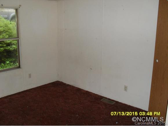 38 Red Raven - Photo 12