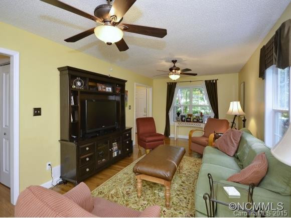 18 Mallory Meadows Court - Photo 5