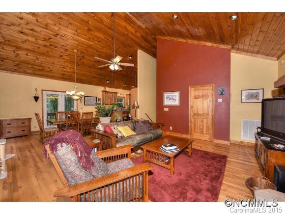 139 BLACKBERRY LANE - Photo 7