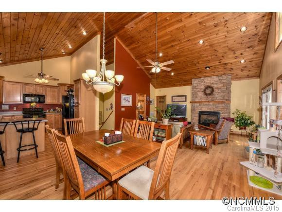 139 BLACKBERRY LANE - Photo 9