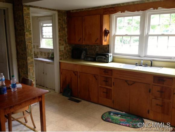 811 Markham Road - Photo 4