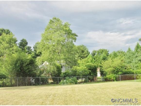 708 Shadywood Lane - Photo 2