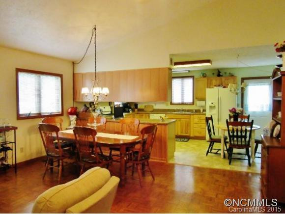 708 Shadywood Lane - Photo 9