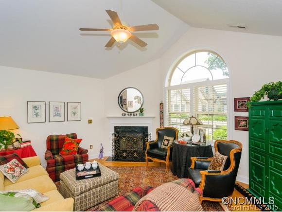 44 Outlook Circle - Photo 5