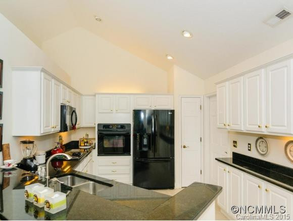 44 Outlook Circle - Photo 10