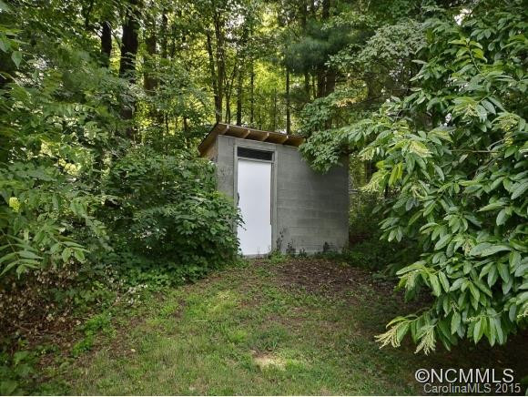 115 WALNUT ST - Photo 3